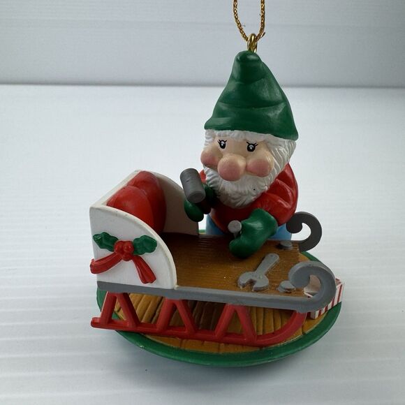 National Rennoc Elf Ornament Christmas Gnome Building Sleigh Vintage 1991 - Picture 10 of 12